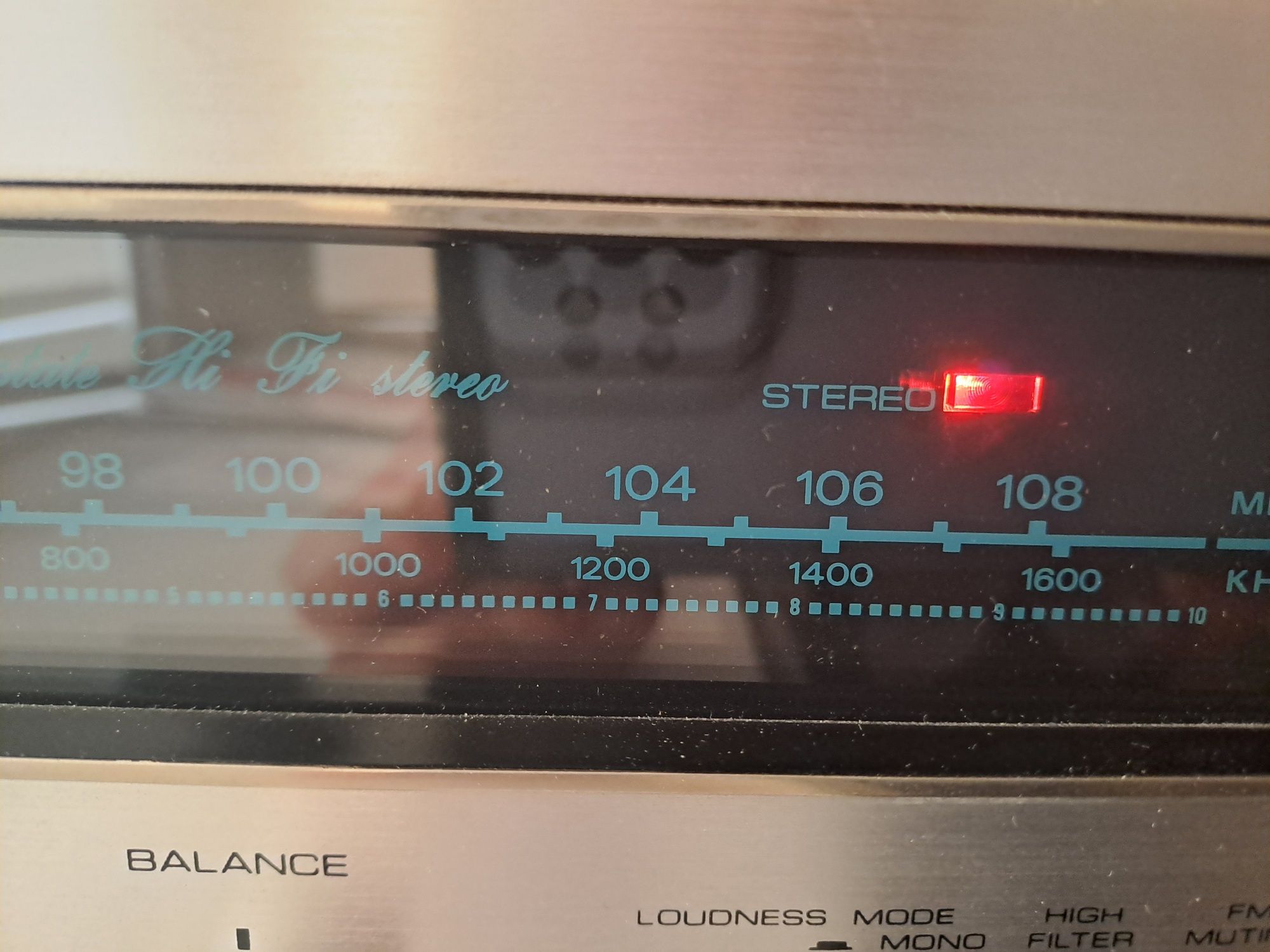 Amplituner Akai AA 8030 w drewnianej kasecie
