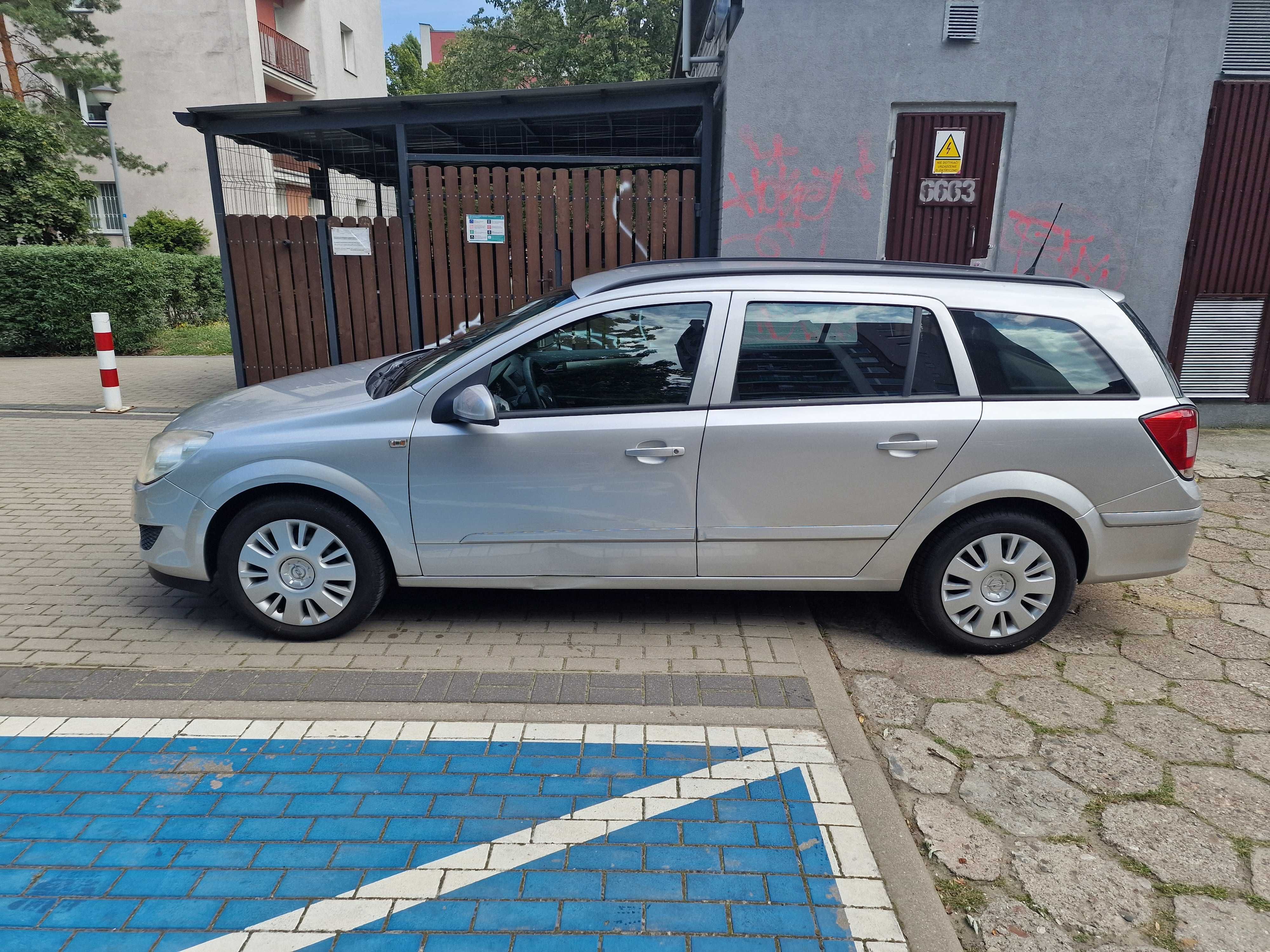 Opel Astra Station Wagon z silnikiem Diesla z 2007