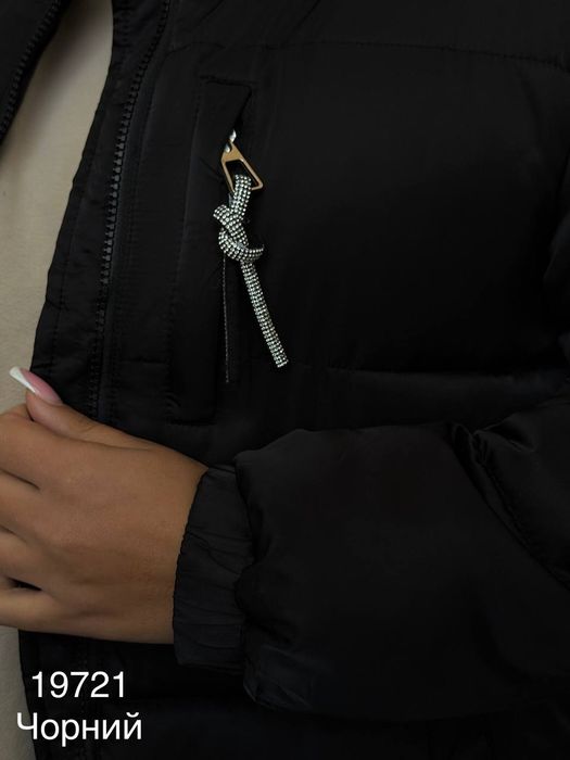 Жіноча куртка осінь зима