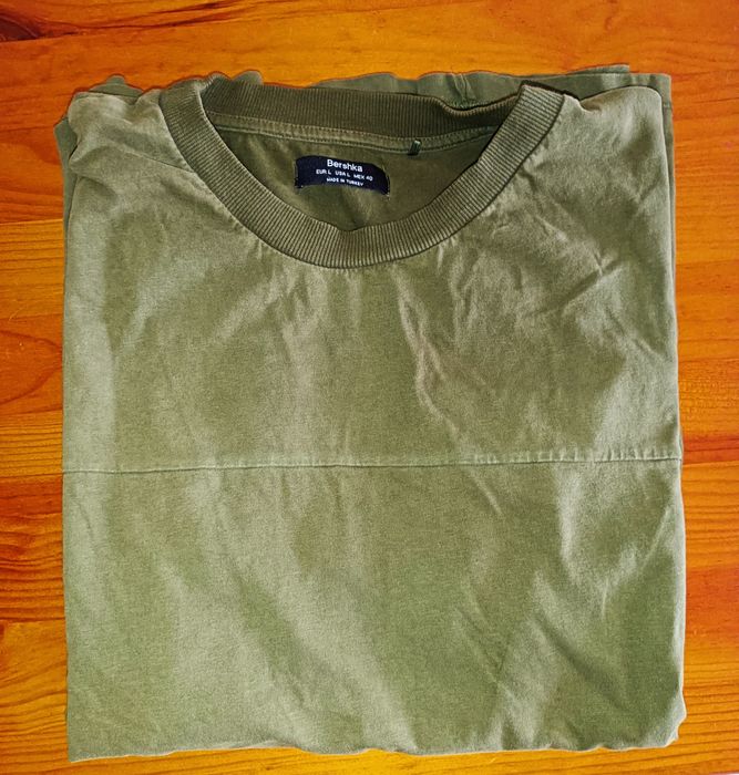 T-shirt loose Bershka