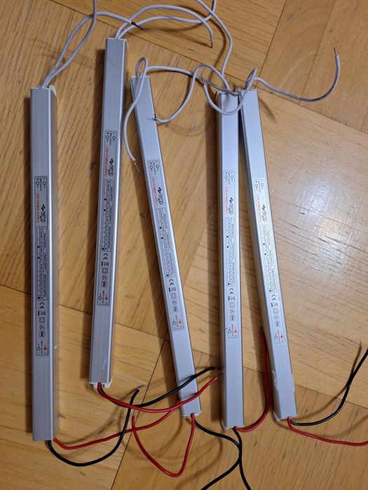 Zasilacze Led 12V różne rodzaje