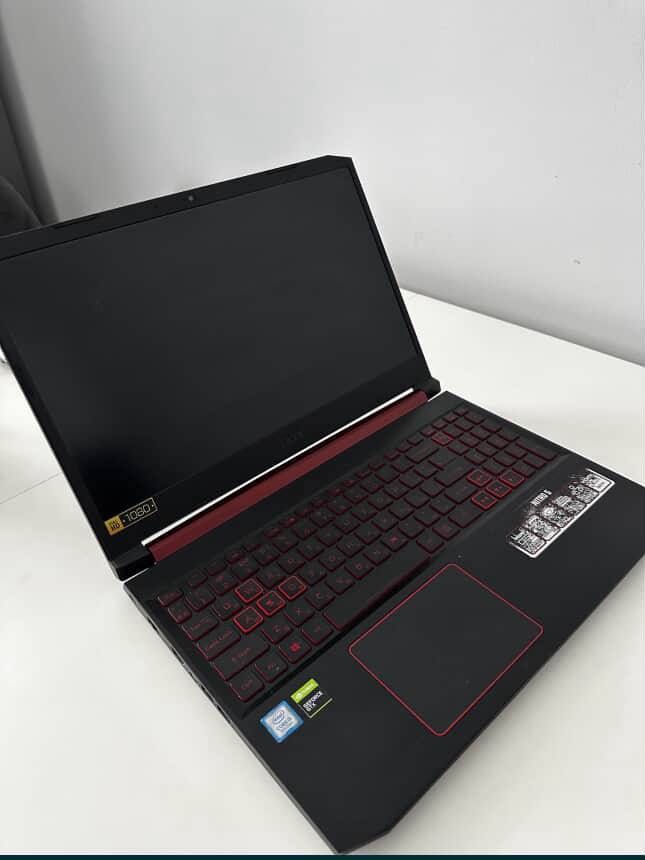 Ноутбук ігровий Acer Nitro V i5 512 ssd 16 RAM