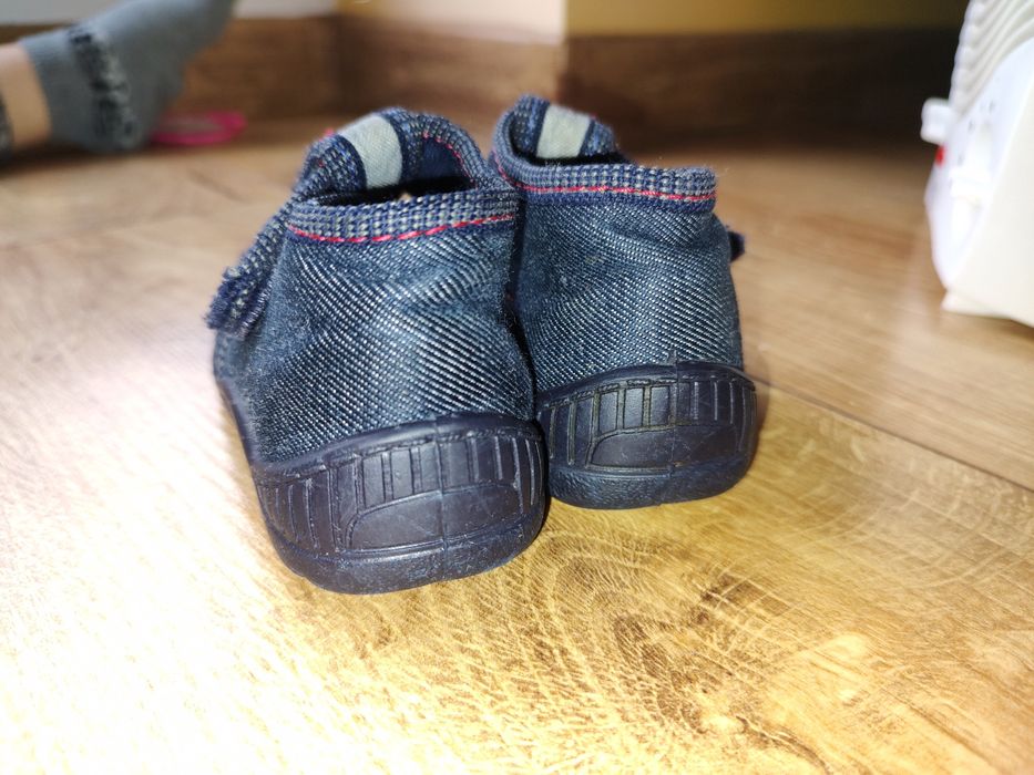 Buty sandały granatowe na rzepy rozmiar 21