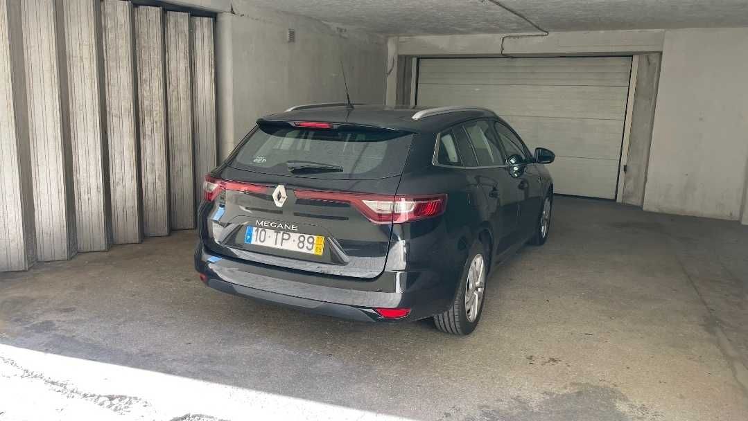 Renault Megane Sport Tourer 1.5 Dci 110 V - 2017 - Impecável de tudo