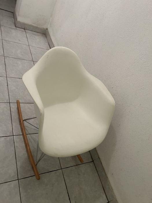 Cadeira Baloiço igual nova