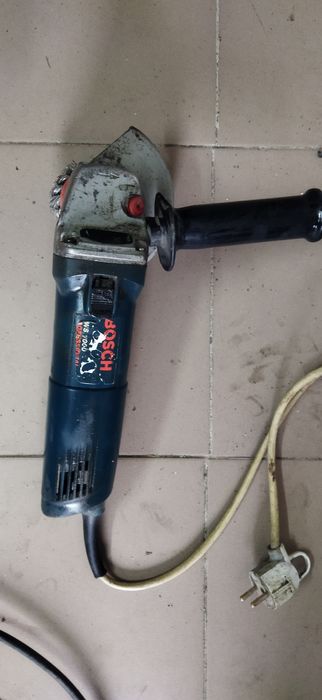 Болгарка Bosch GWS-1000