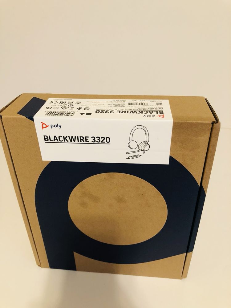 Провідна компʼютерна гарнітура Plantronics Poly Blackwire 3320