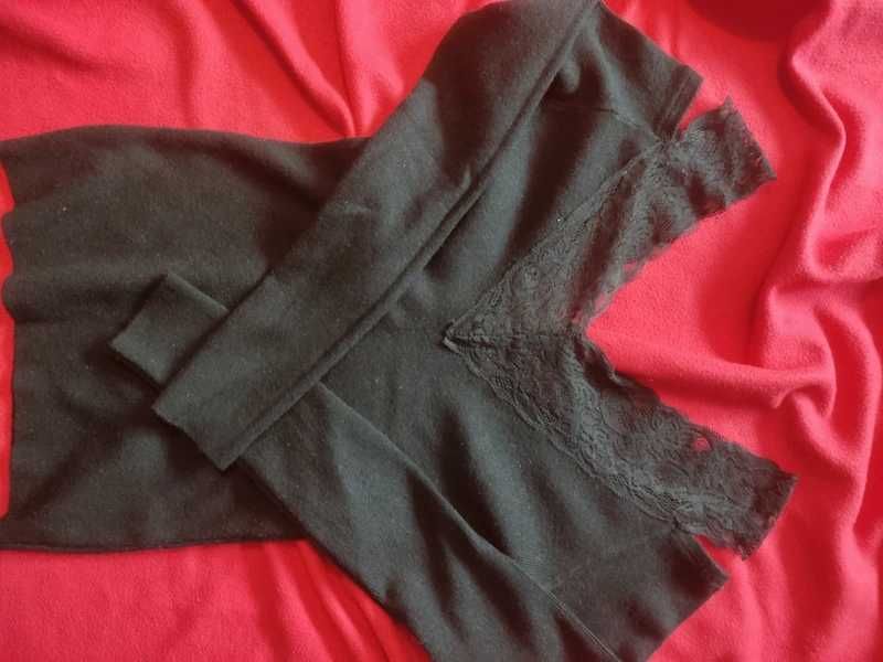 Bluzka/sweterek z koronką, rozm.S/M - Bluzka NA ŚWIĘTA, WIGILIĘ