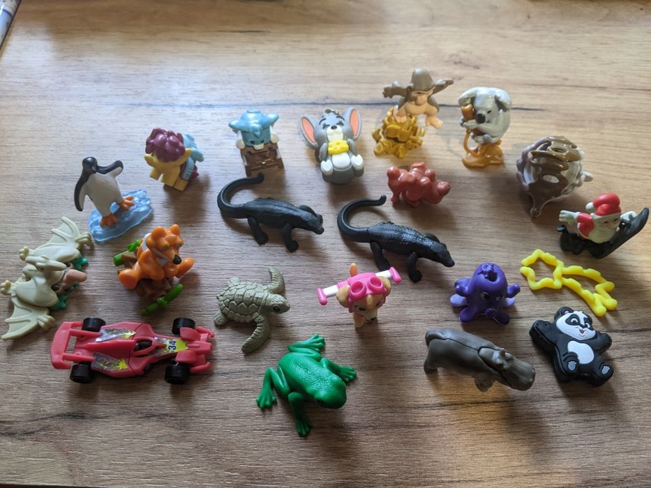 Кіндер Сюрприз різні