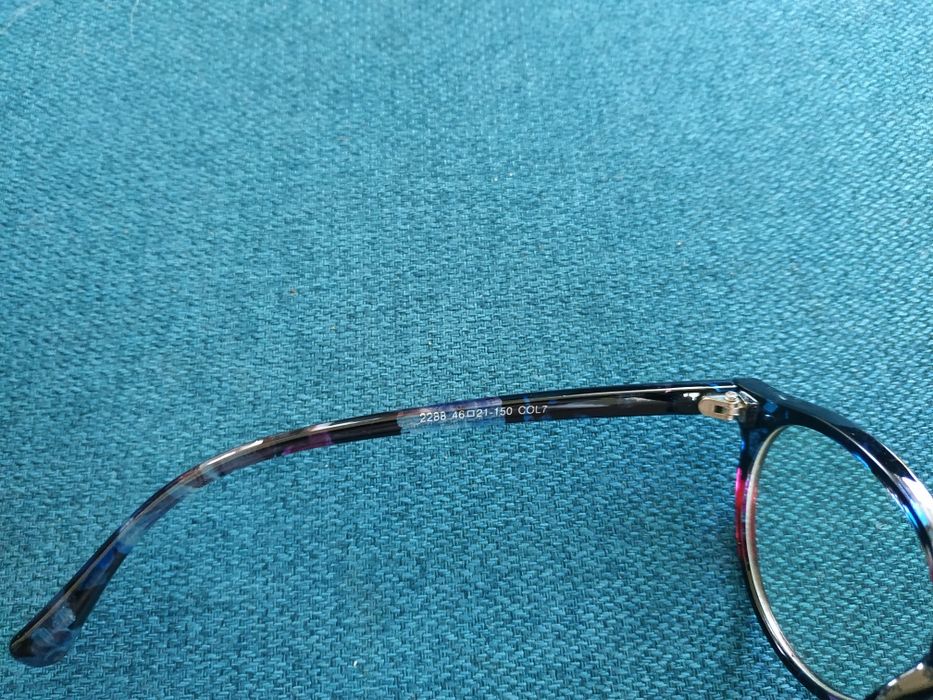 Oprawki okularowe damskie nowe Oto Glass