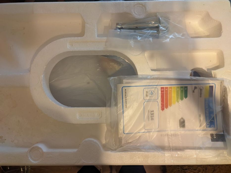 Водонагрівач Midea D80-20ED2(D). Абсолютно новий.