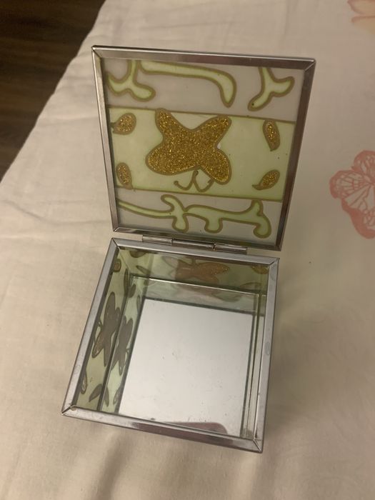 Шкатулка. Размер 8*8*5