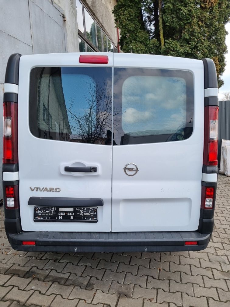 Авто Запчастини Опель Віваро 3 Opel Vivaro 1.6 dci в Розборі ШРОТ