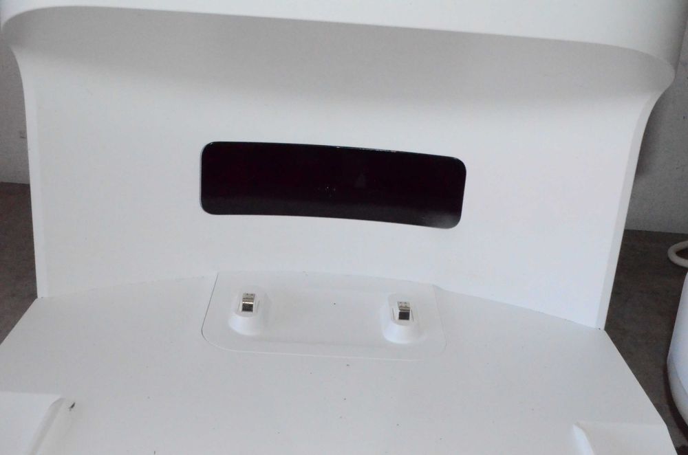 Robot sprzątający mopujący  odkurzacz DREAME D10 Plus Gen2 uszkodzony