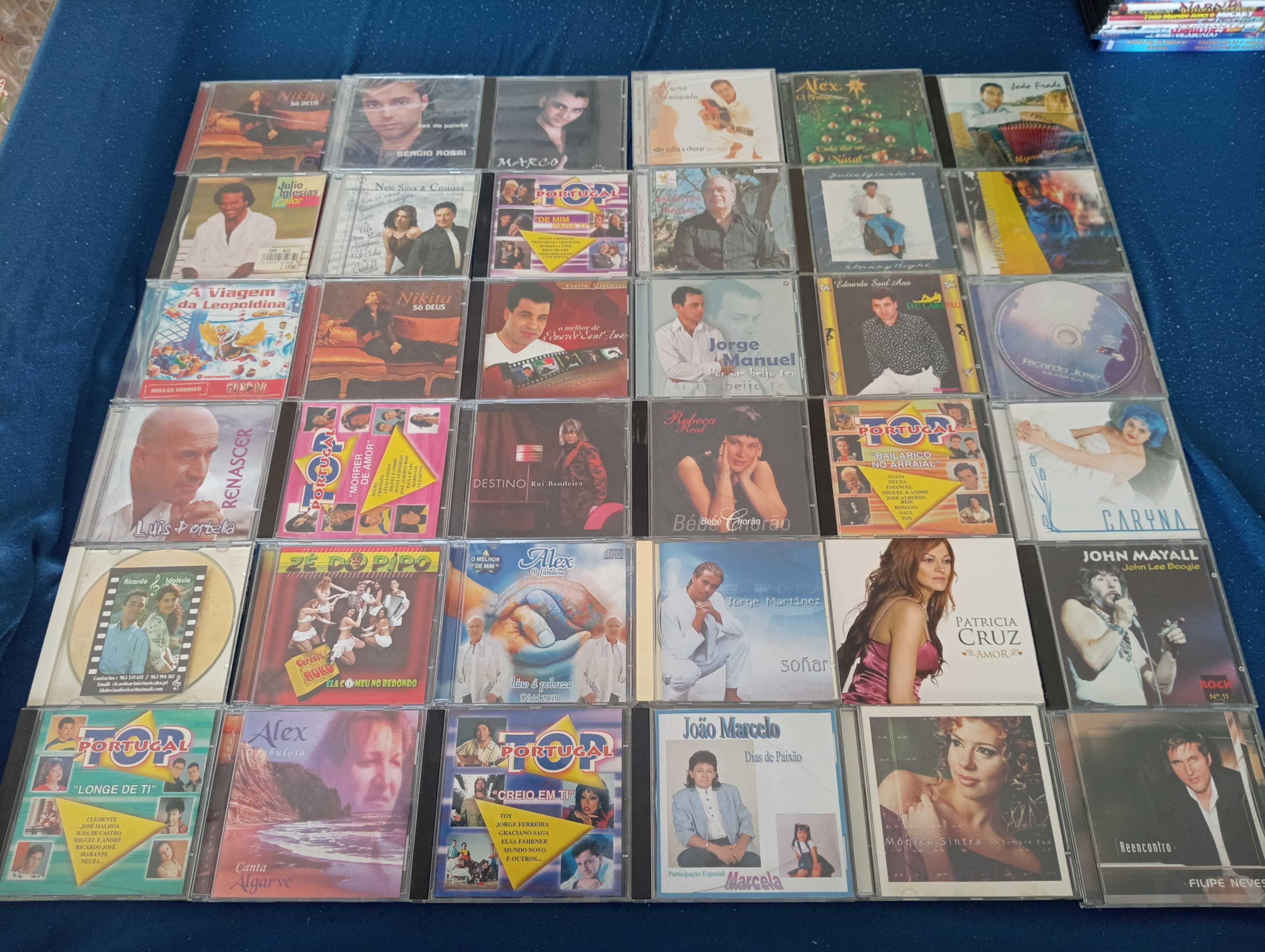 Vende-se diversos CDs