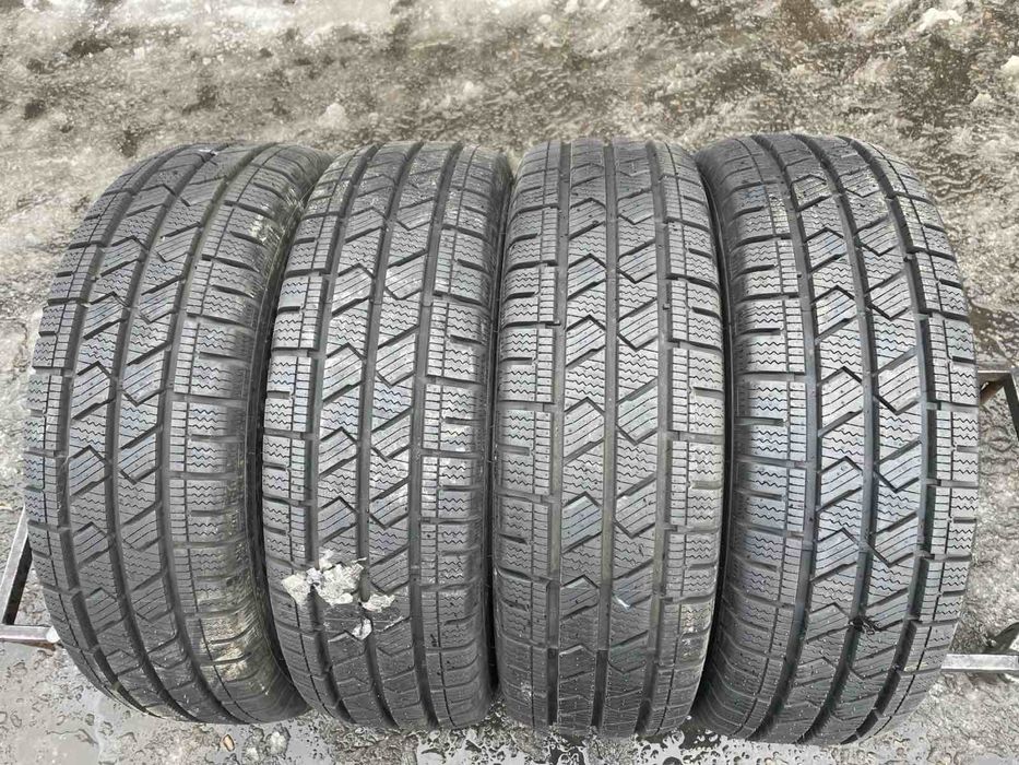 Шини нові 195/70 R15C Laufenn зима 2023  рік