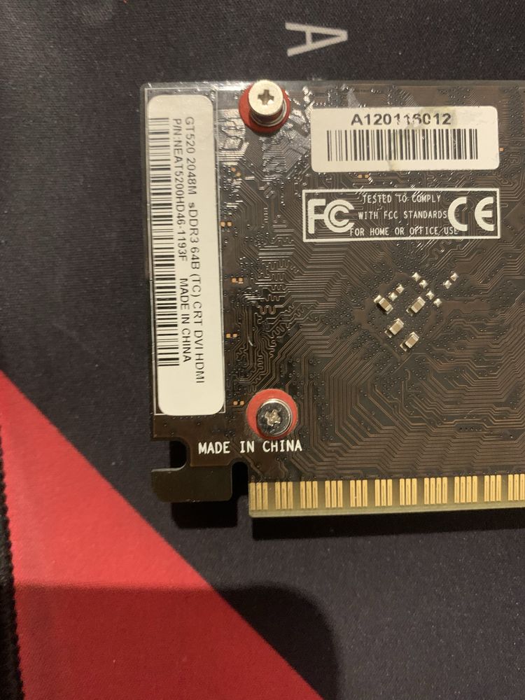 karta graficzna NVIDIA GeForce GT 520