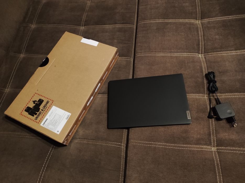 Lenovo 2022 года IdeaPad 3 15IGL05