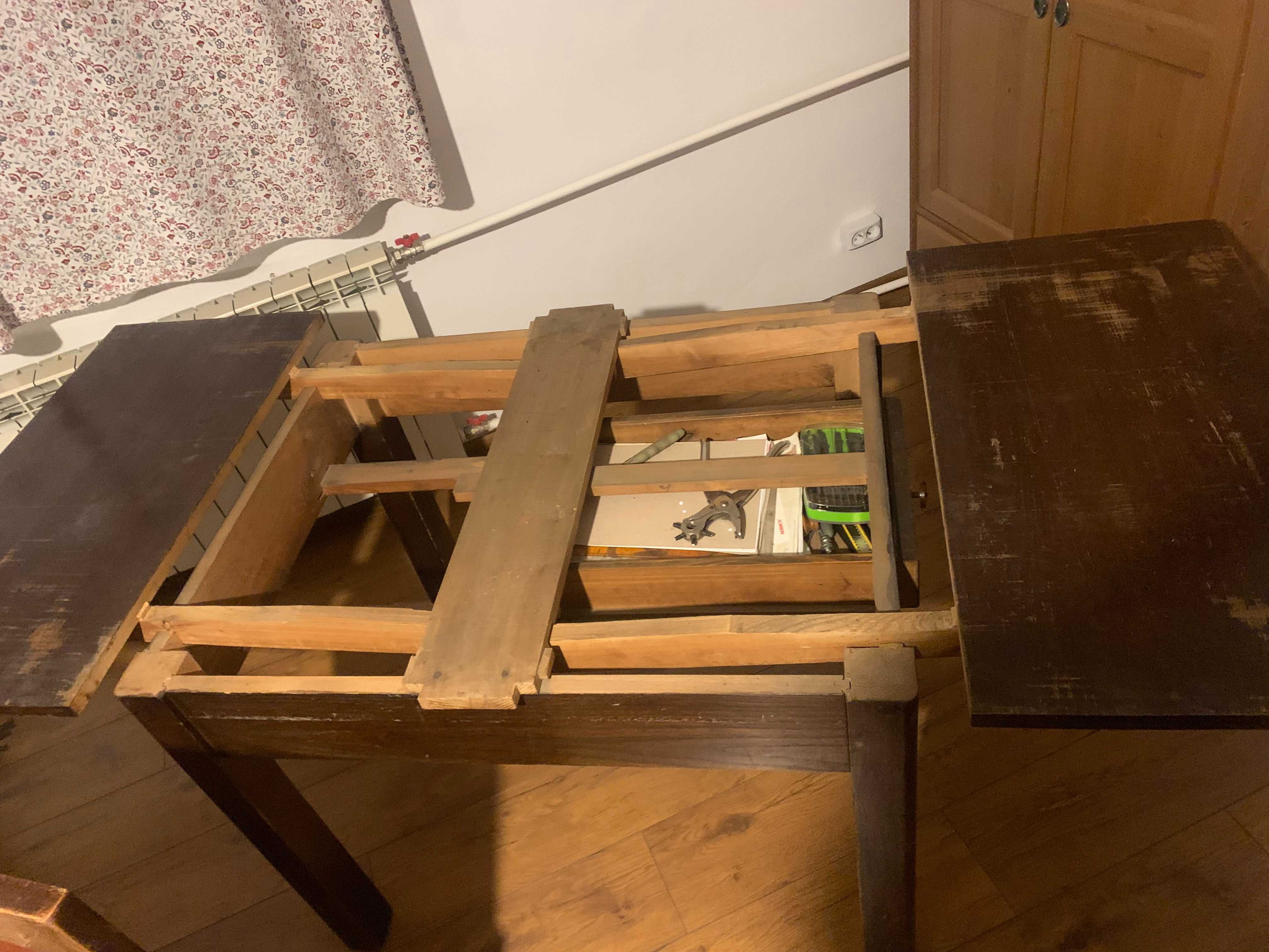 stół  drewniany (dębowy, lite drewno) do renowacji
