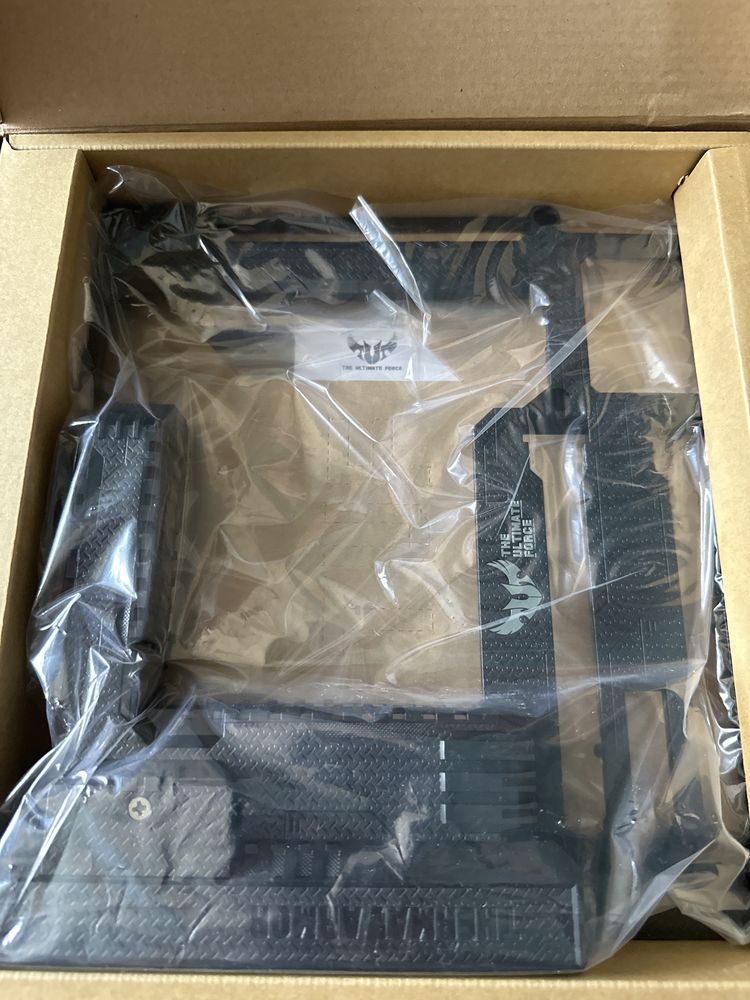 Pancerz płyty głównej ASUS Armor Kit Gryphon