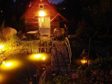 Domki i noclegi bezpośrednio nad jeziorem powidzkim w Ostrowie