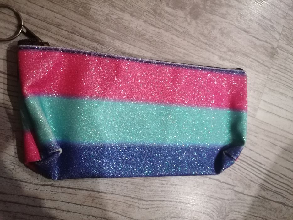 Piórnik saszetka brokatowa