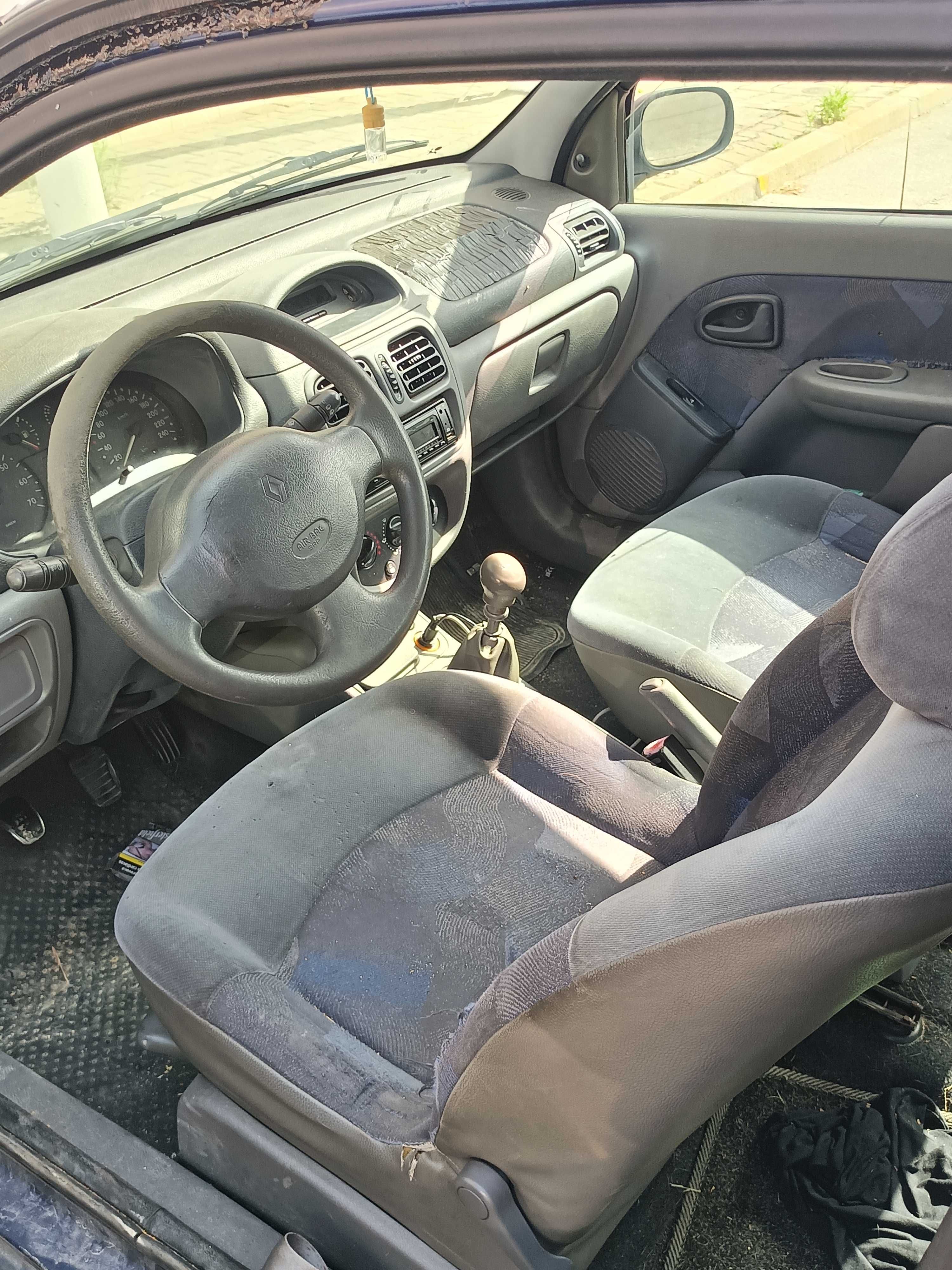 Renault Clio 1.3 gasolina