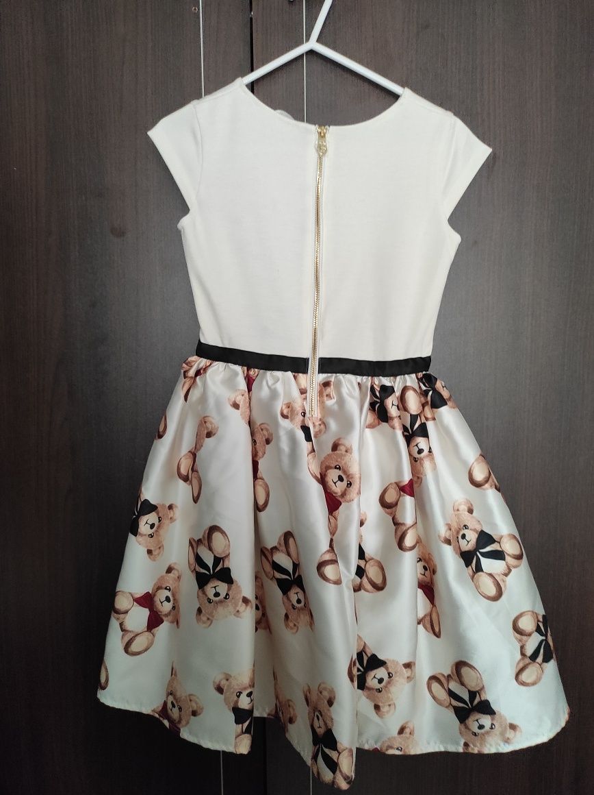 Sukienka biała w Misie sukienki dla sióstr 110 116 i 134 140 H&M