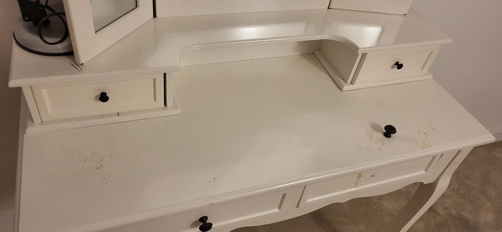 Toaletka biała, lustra