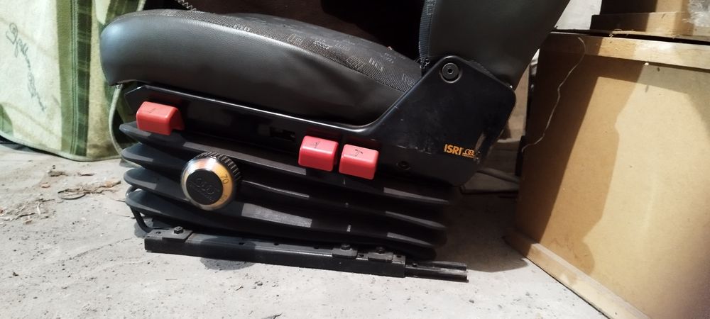 Сидіння пілот мерседес, фольксваген