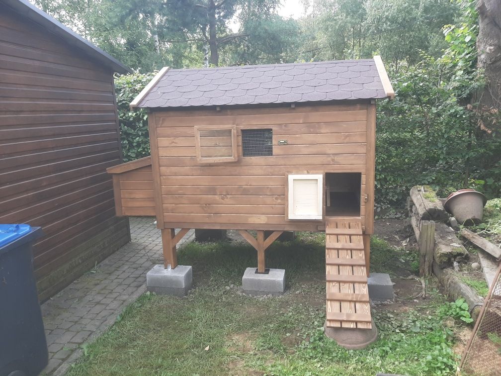 Kurnik dla kur drewniany