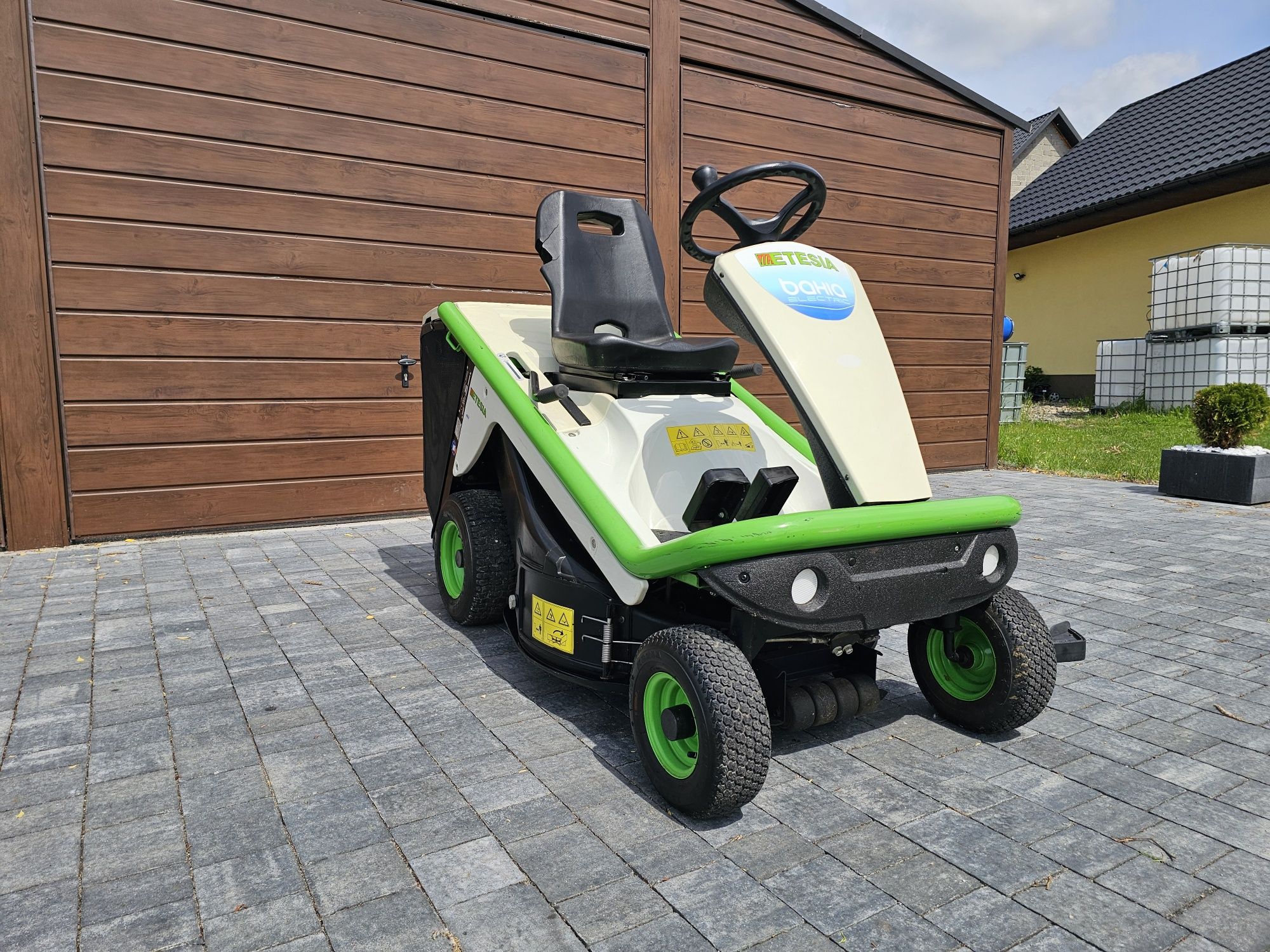 Traktorek kosiarka ETESIA bahia-elektric, profesjonalny 143godz! Igła!