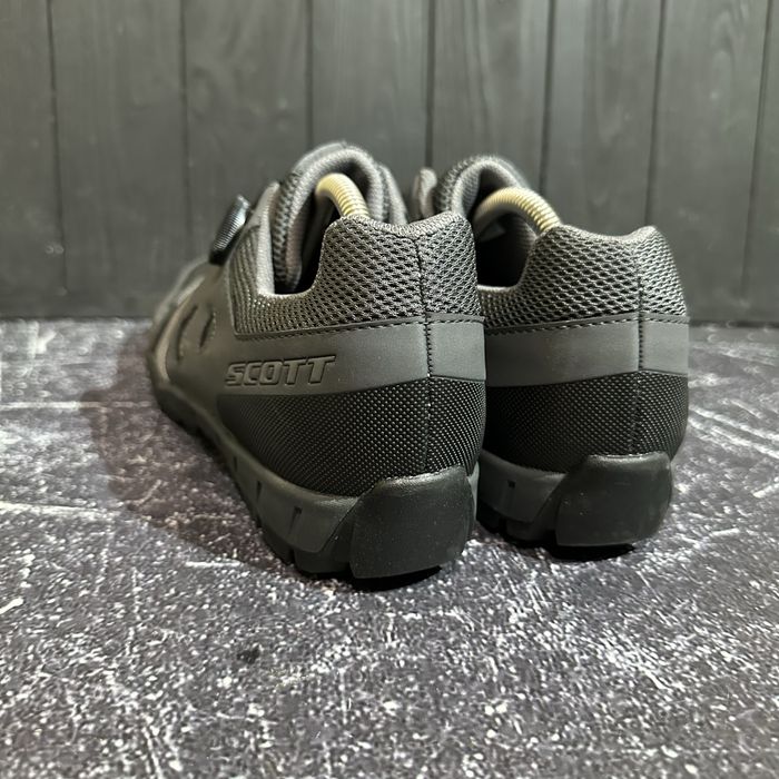 Нові кросівки велотуфлі велосипедки Scott Crus R 43 розмір 27.5 см