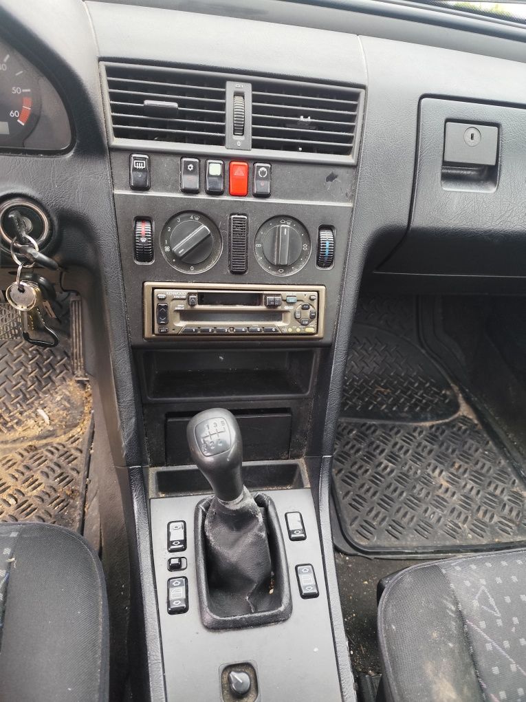 PEÇAS Mercedes C 220 d w202