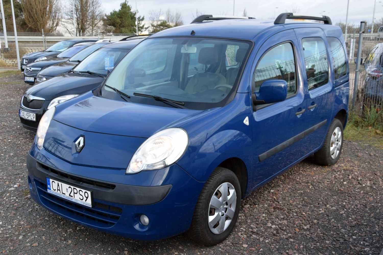 Bezwypadkowe Renault Kangoo 1.6 8V benzyna 2010r. 5-os Jasny środek !