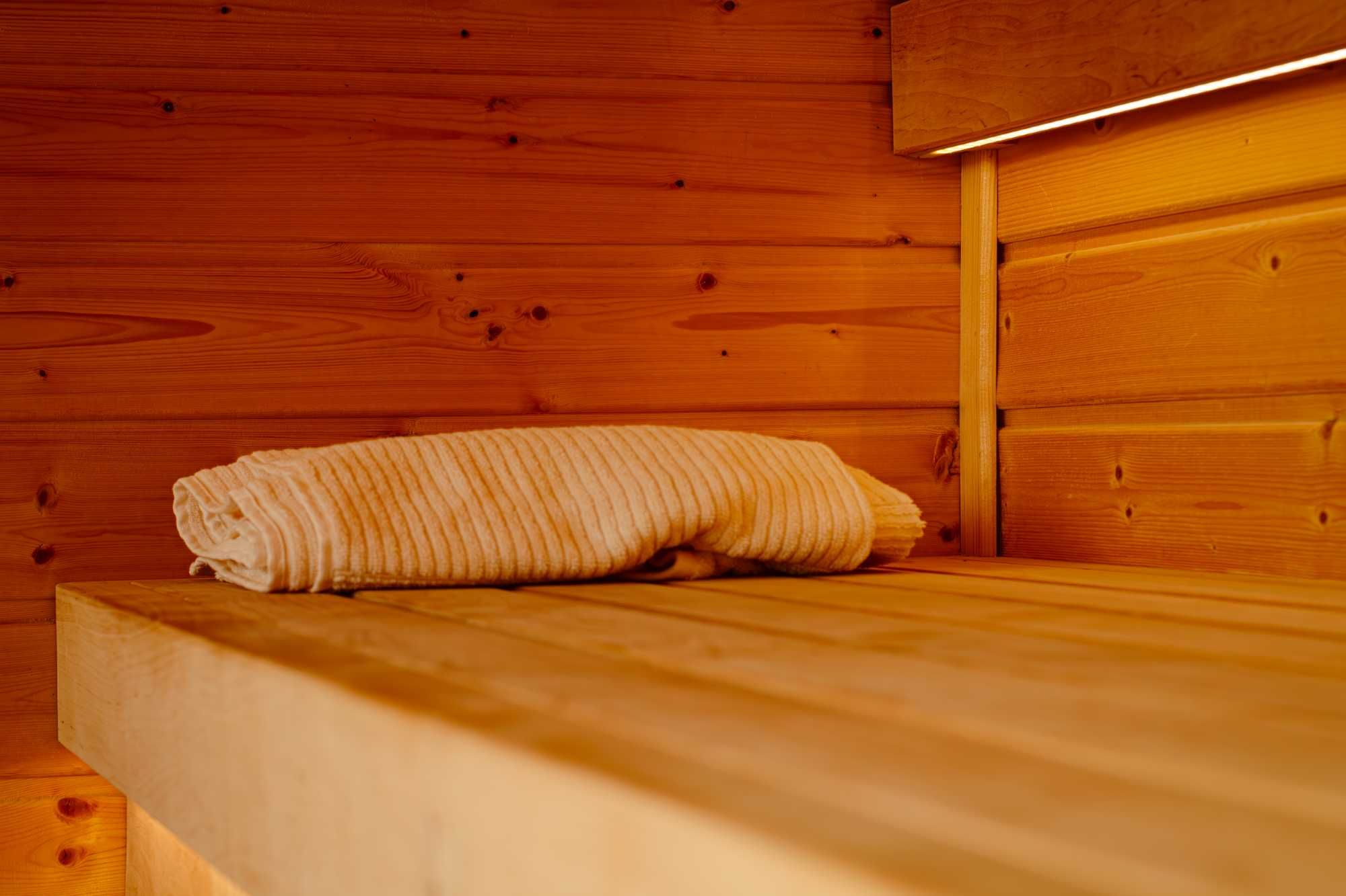 drewniana sauna rozmiar XL