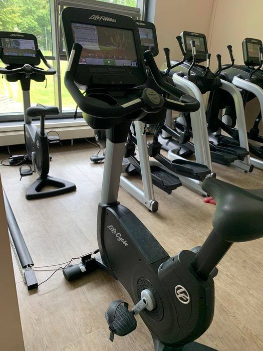 Професійний велотренажер Life Fitness SE
