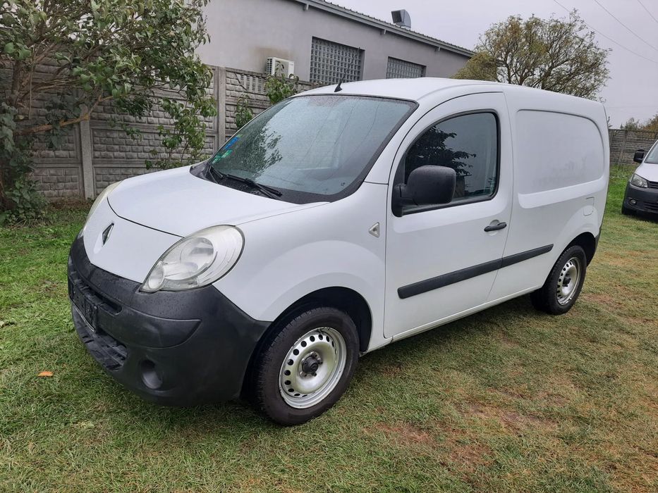 Renault Kangoo 1.5dci furgon blaszak klimatyzacja hak