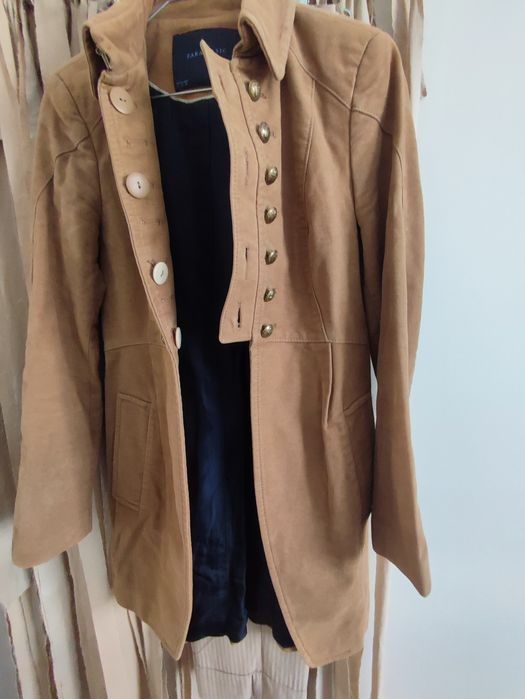 Casaco 3/4 Zara em veludo Camel