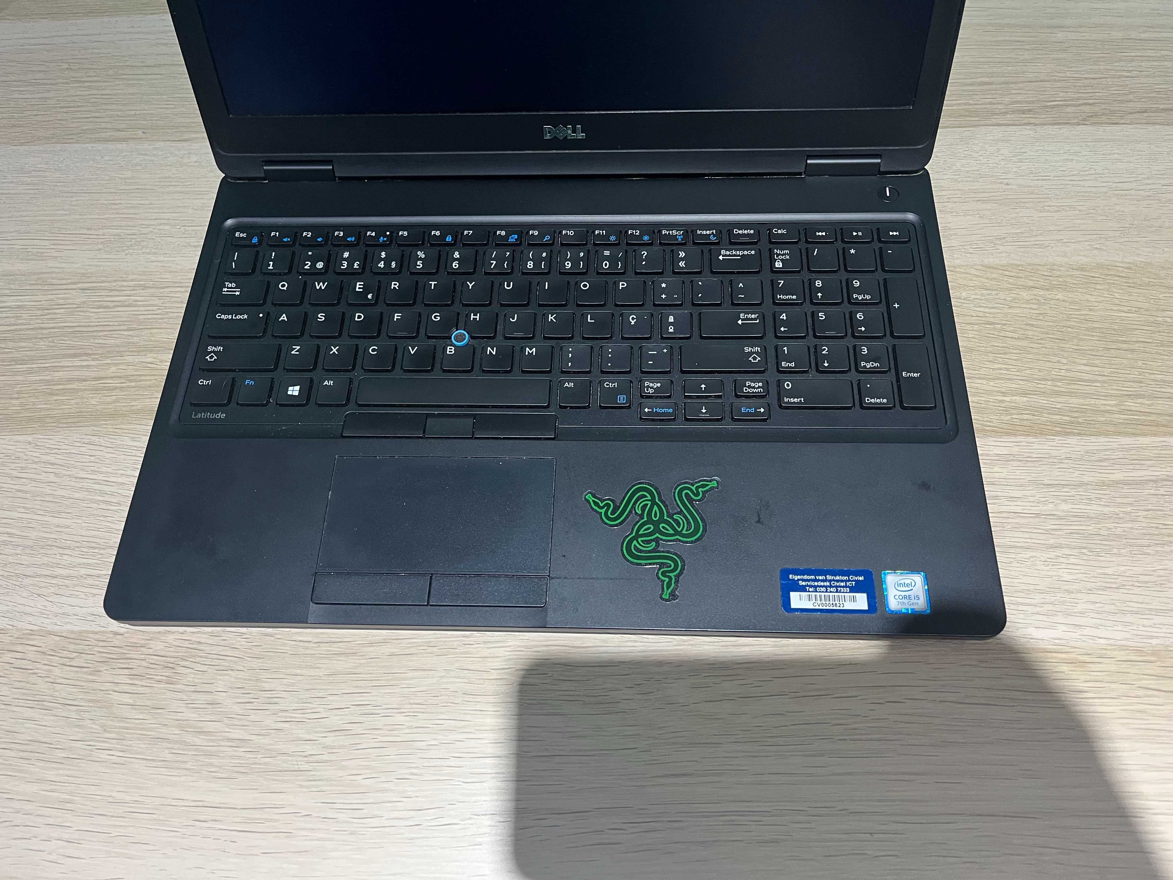 Dell Latitude 5580 – i5, 8GB RAM, SSD 256GB