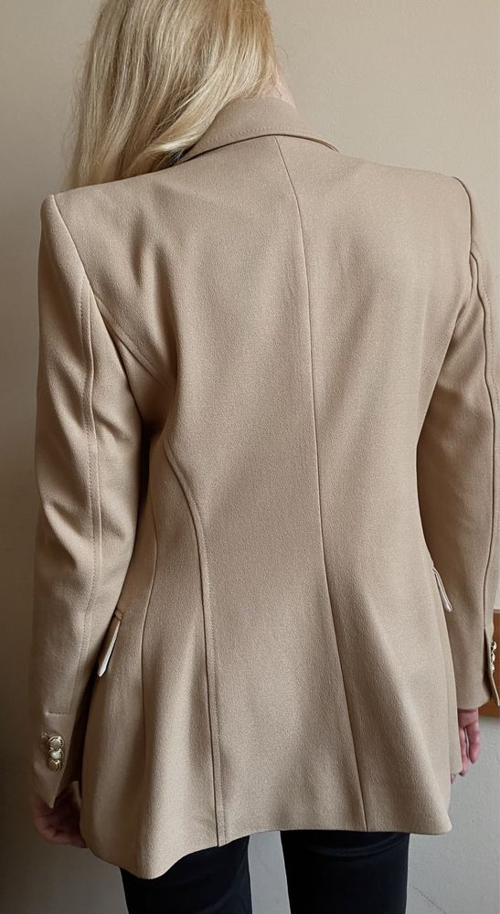 Приталений піджак zara