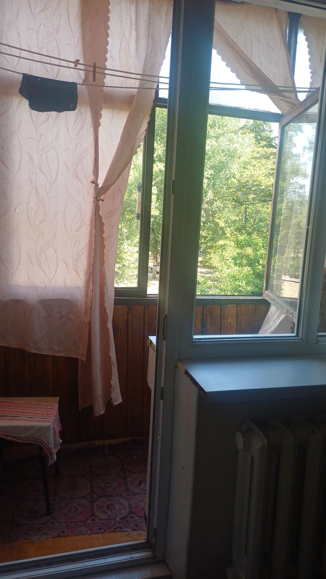 Продам 2х комн квартира у. Вокзальная Оптовый рын. Червоная Металлург!