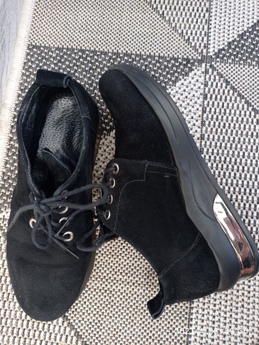 Замшеві/шкіряні кросівки/красовки туфлі в ідеалі 37 розмір