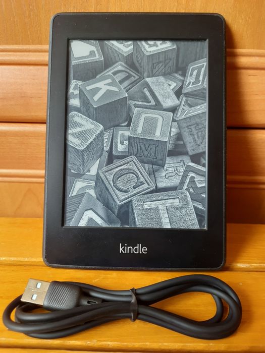 електронна книга Amazon Kindle Paperwhite