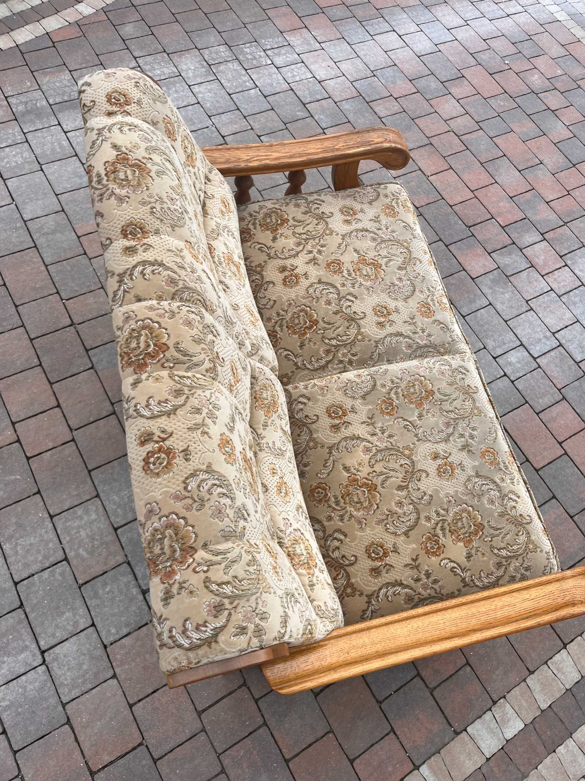 Sofa wypoczynek do salonu
