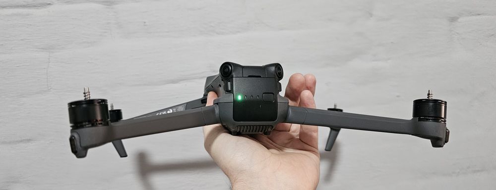 DJI Mavic 3  (тушка в идеальном состоянии)