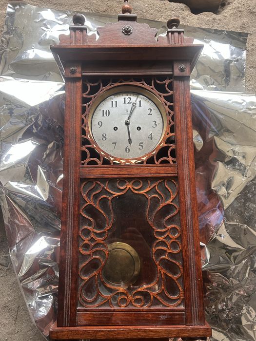 Stary zegar na ściane