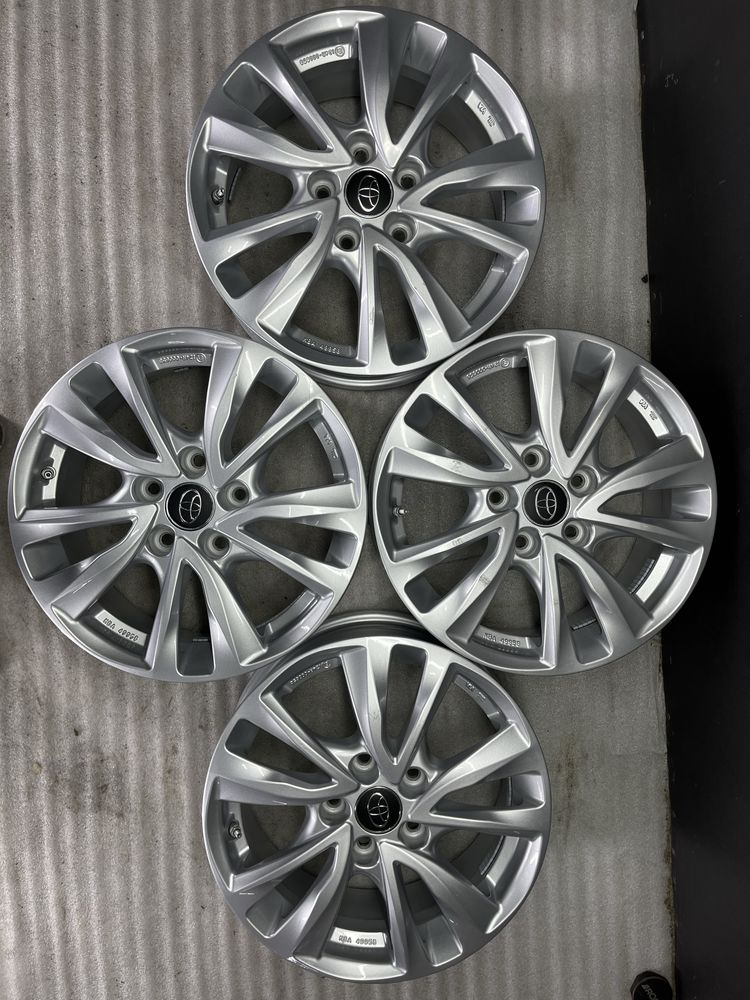 Диски R16 5x114.3 Et50 6.5J. Toyota Camry Auris Suzuki Vitara SX4 Swif