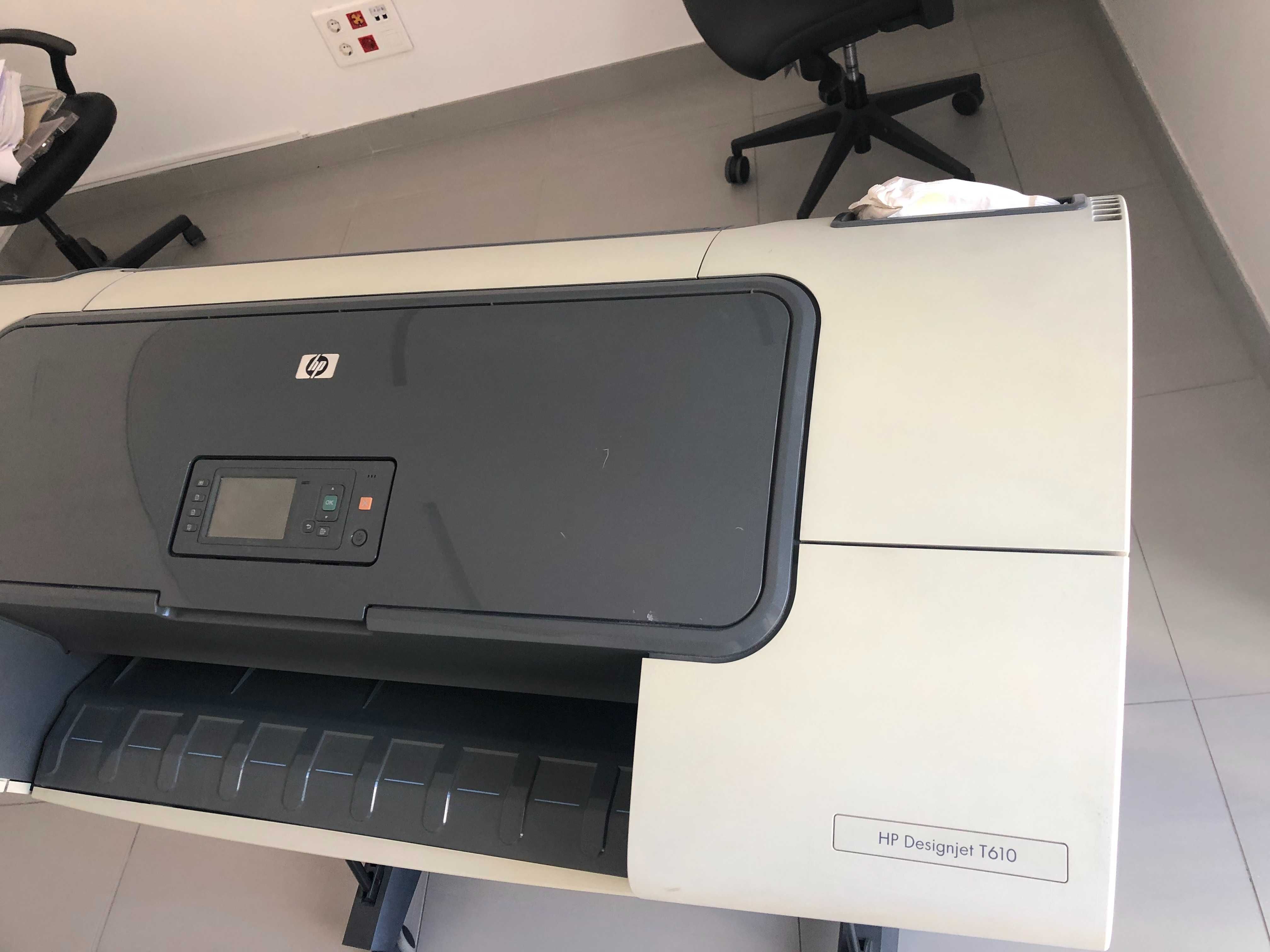 Plotter HP T610 - impressão até A1