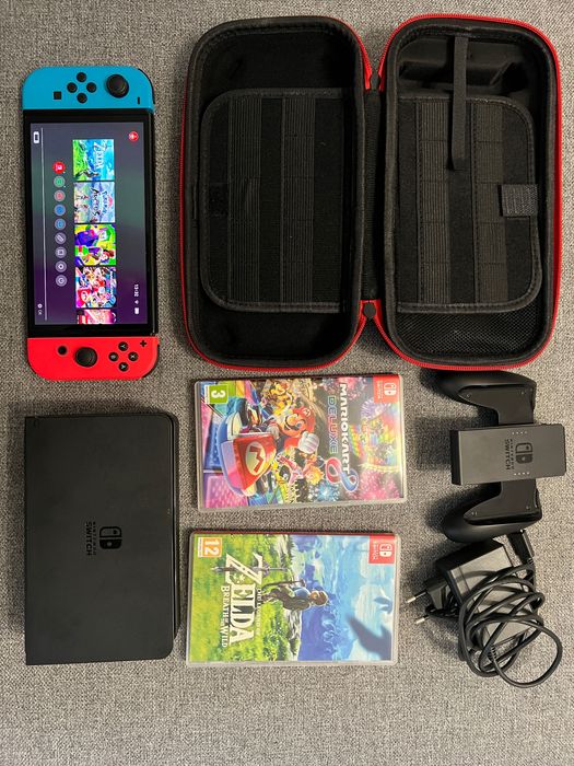 Nintendo Switch Oled + Zelda + MarioKart + pokrowiec